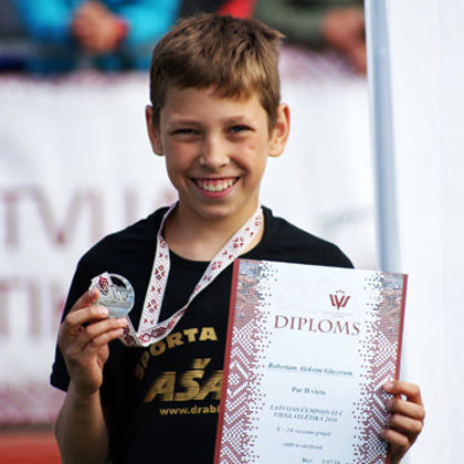Sudrabs Latvijas U14 čempionātā 1000m distancē, 2016. gada vasara!