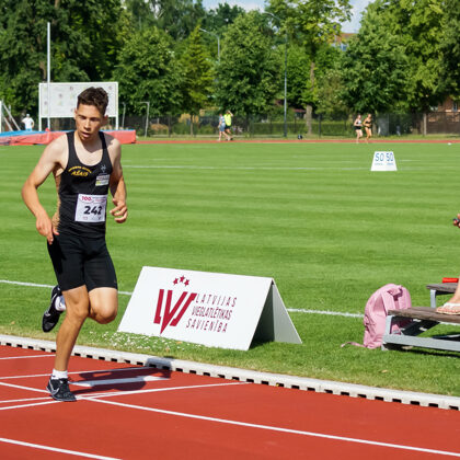 Robertam jauns PB 1500m - 4:00,87!!! Latvijas čempionāts