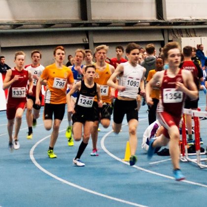 Tampere, 800m distancē