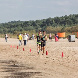 Kristiāns Potašovs uzvar Vecāķu pludmales skrējienā