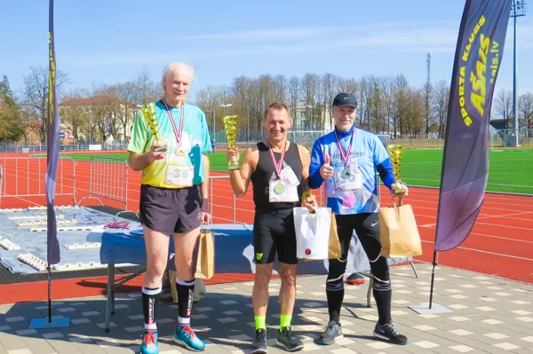 Stadions 4 gadalaikos - 800m