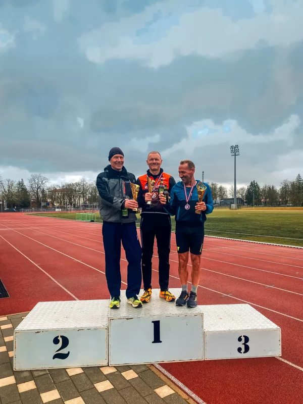 Stadions 4 gadalaikos. Trešās sezonas 800m