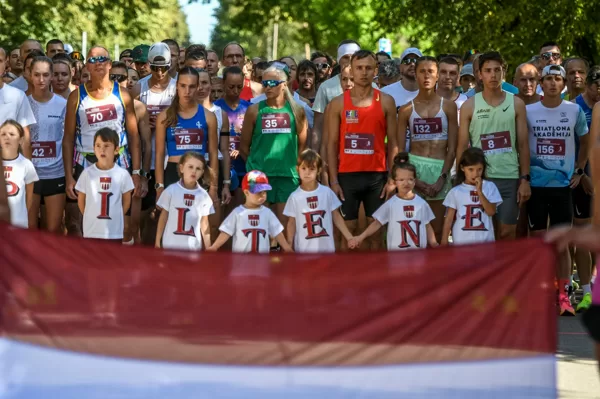 Latvijas čempionāts 10km šosejas skrējienā