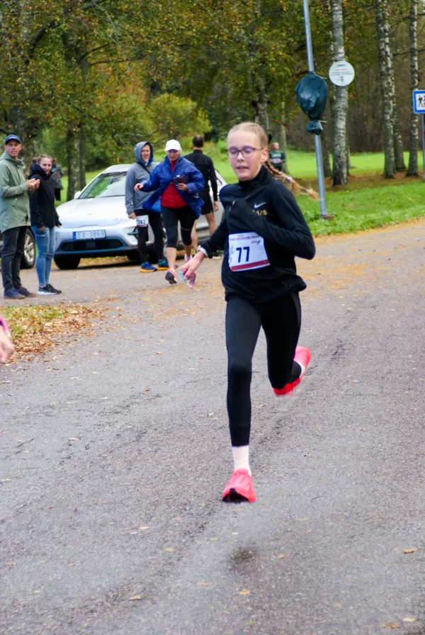 Skrējienā "Apkārt Lielezeram"